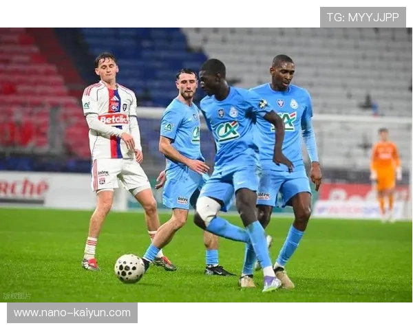 摩纳哥11名核心伤停，防线重组难抵欧冠高强度对抗